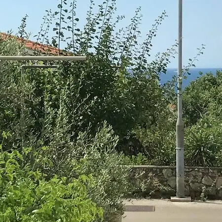 Family House With Near The Beach And City Center * Krk Town