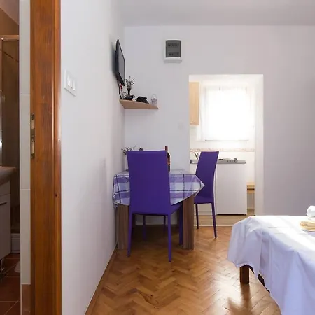 Family House With Near The Beach And City Center