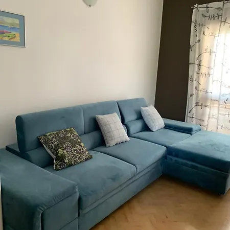 Family House With Near The Beach And City Center Apartment *