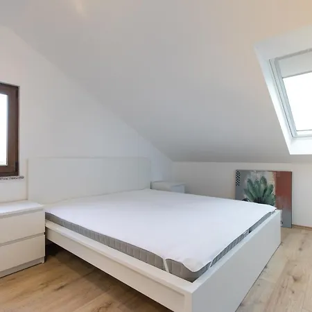 Apartment Family House With Near The Beach And City Center *