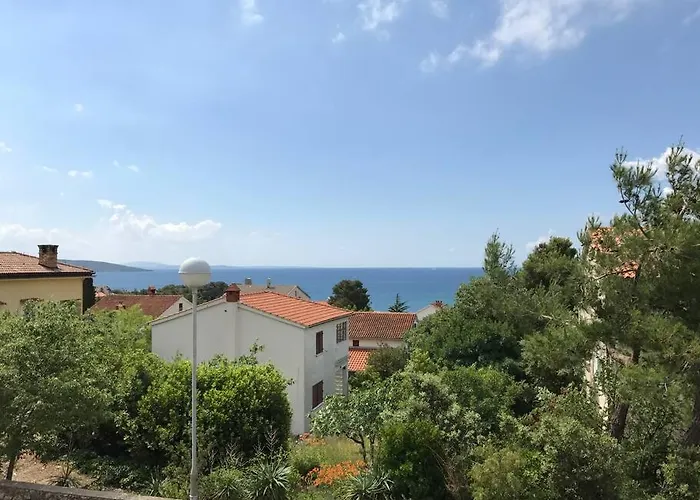 Family House With Near The Beach And City Center * Krk Town