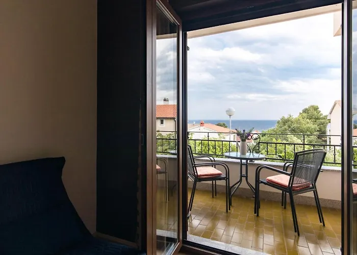 Family House With Near The Beach And City Center Apartment *