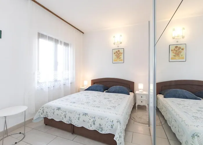 Family House With Near The Beach And City Center
